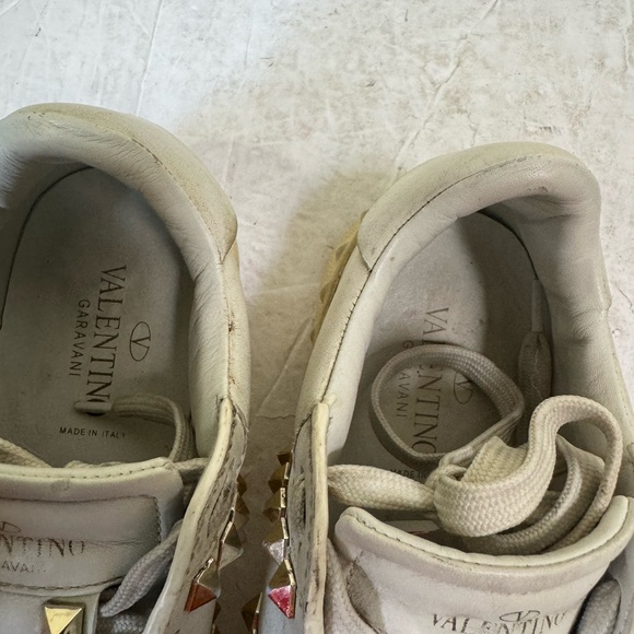 Valentino Garavani Rockstud Leather Sneakers Lace Up Trainers Shoes Graphic Rare - Picture 7 of 16